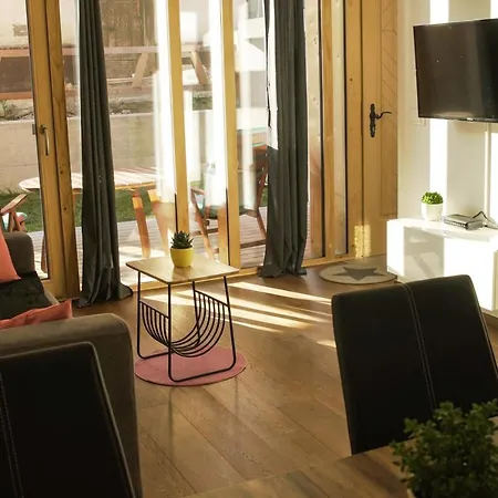 Apartment And Bike Rusovc Kranjska Gora